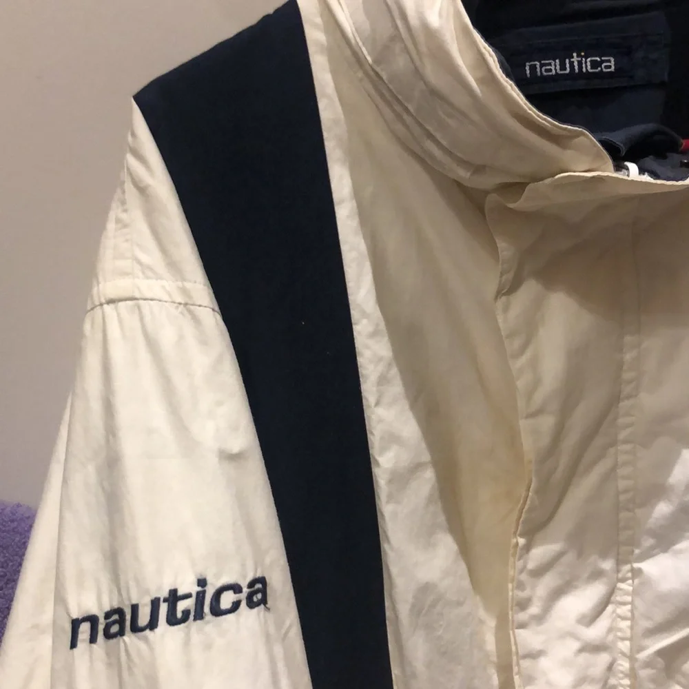 Vintage Nautica Jacket with full length zipper and zippered pocket. - Picture 2 of 9